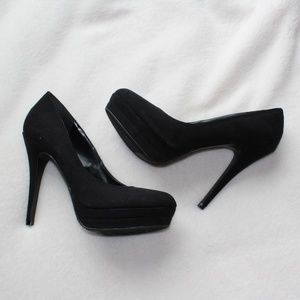 **Brand New** LC Platform Heels